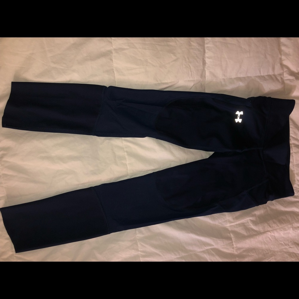 Brand under armour, size small, navy blue